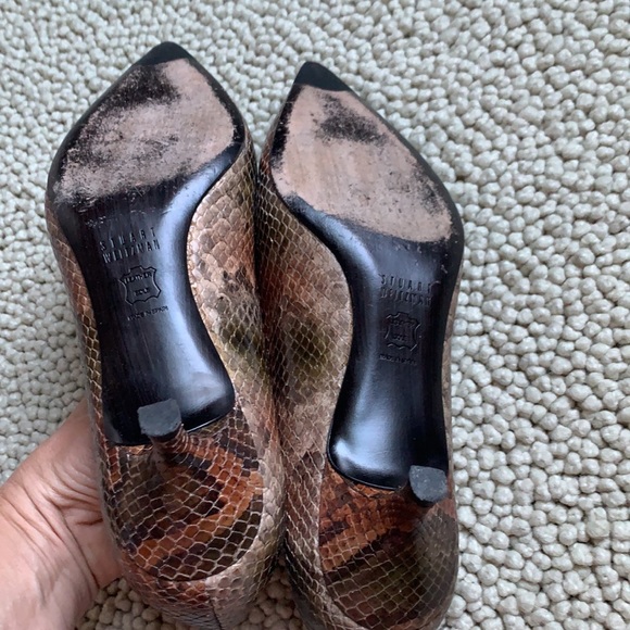 Stuart Weitzman pearl python kitten hill size 8 - Picture 6 of 7